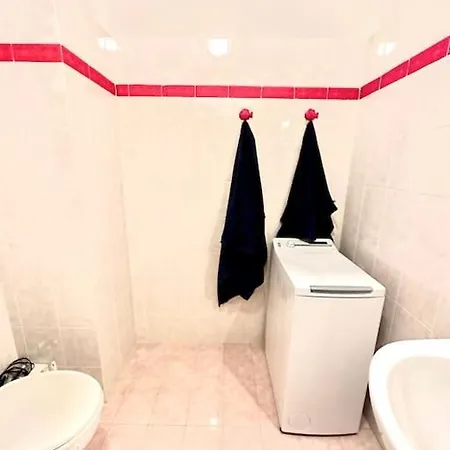 Apartment Studio Calme, Piscine, Et Vues 10 Min Monaco *