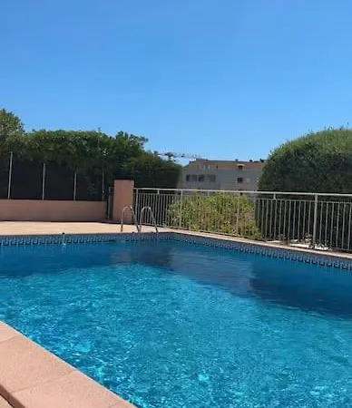 Apartment Studio Calme, Piscine, Et Vues 10 Min Monaco Menton