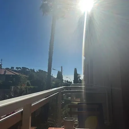 Studio Calme, Piscine, Et Vues 10 Min Monaco Apartment